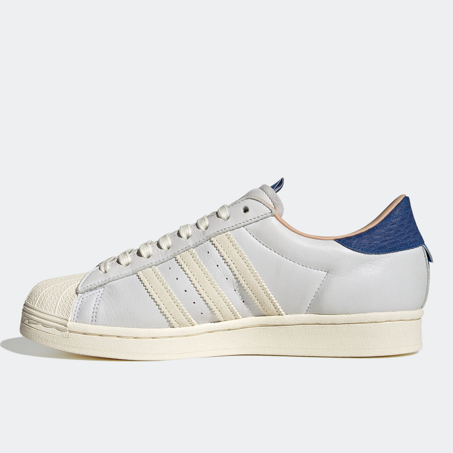 Adidas genuine Superstar Three - огляд і ціна Adidas Shoes Superstar